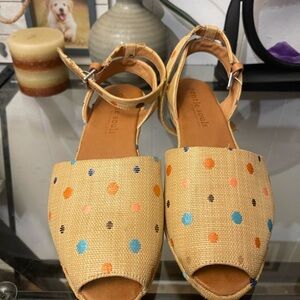 Kenneth Cole Women's Espadrilles - Tan with Multicolor Dots